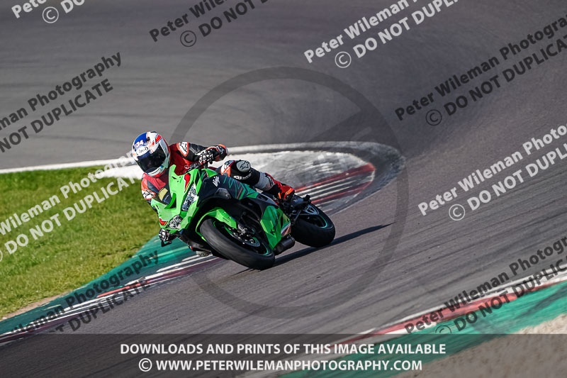 donington no limits trackday;donington park photographs;donington trackday photographs;no limits trackdays;peter wileman photography;trackday digital images;trackday photos